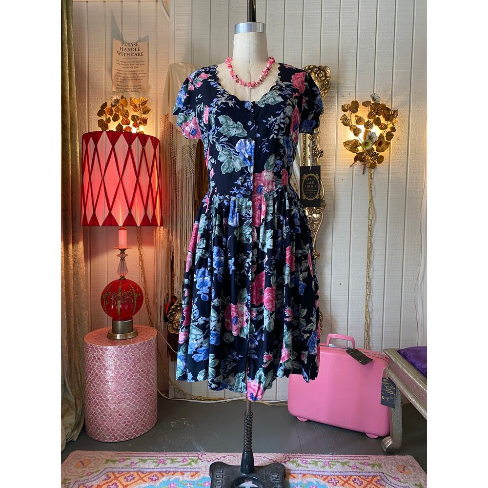 vintage 1980s black floral rayon dress 80s fashion babydoll scallop full skirt L